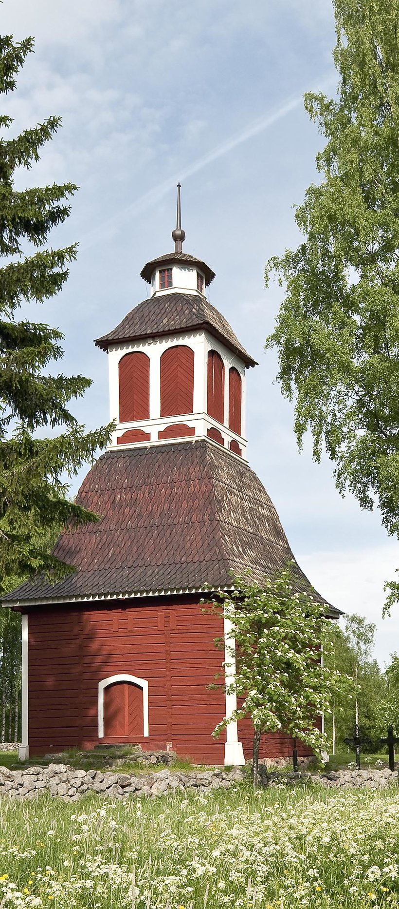 Kirkkoniemen kellotapuli, kuva: Mikko Sairanen