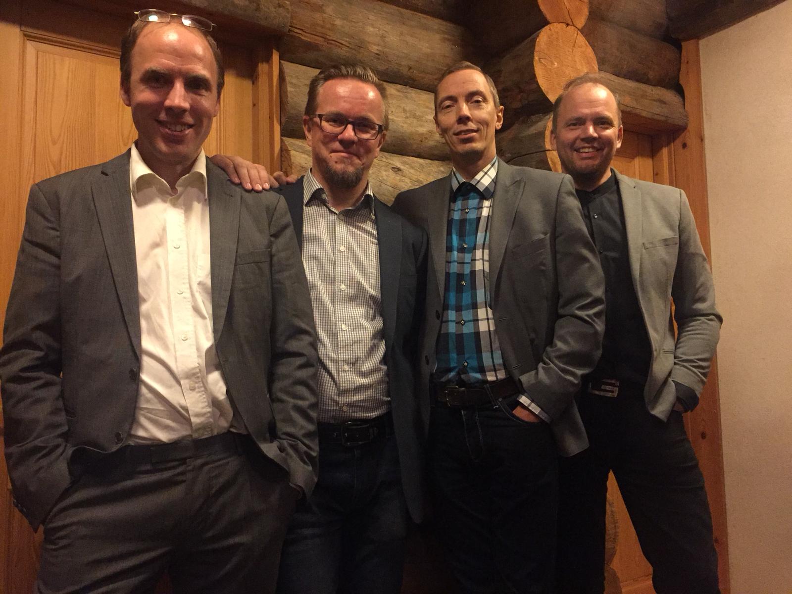 Kuvassa kvartetin laulajat Reko Tammi (vas.), Juha Mikkonen, Janne Piipponen ja Raimo Paaso.