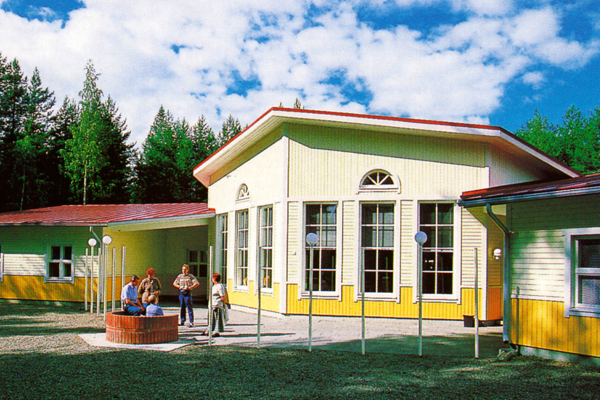 Hirvaslahden leirikeskus